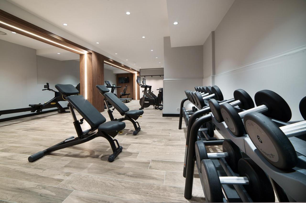 Radisson Hotel Nola Naples מראה חיצוני תמונה